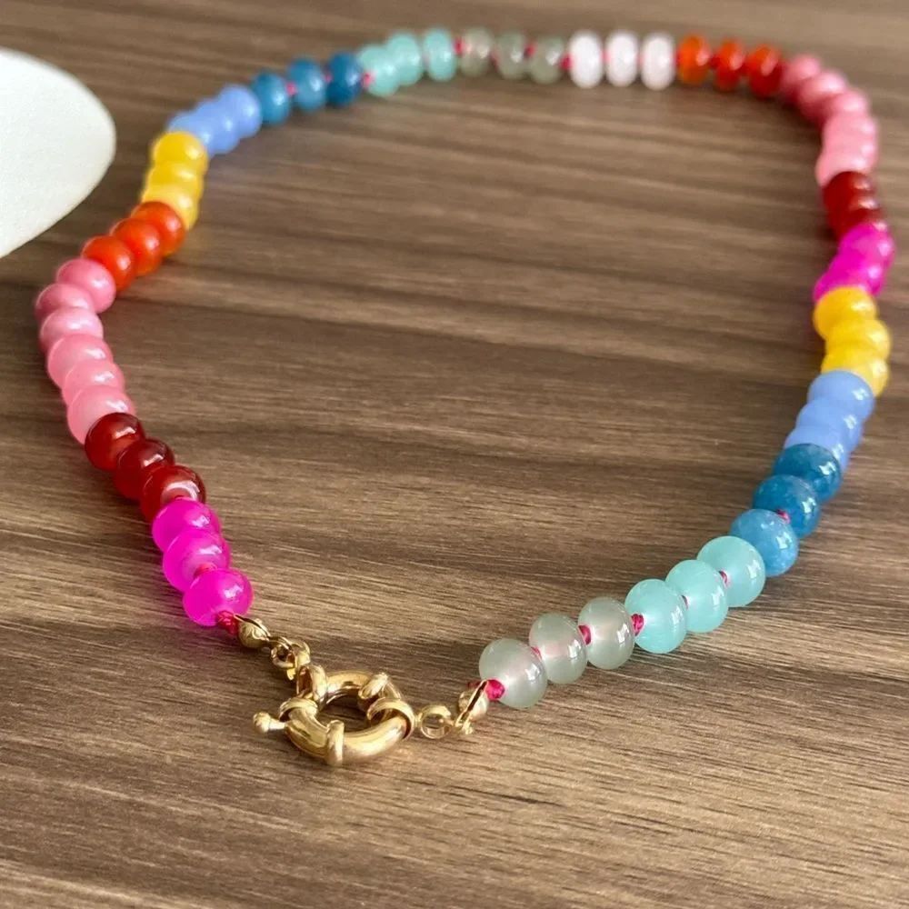 Rainbow Beaded Necklace Q251 - Picture 3 of 5